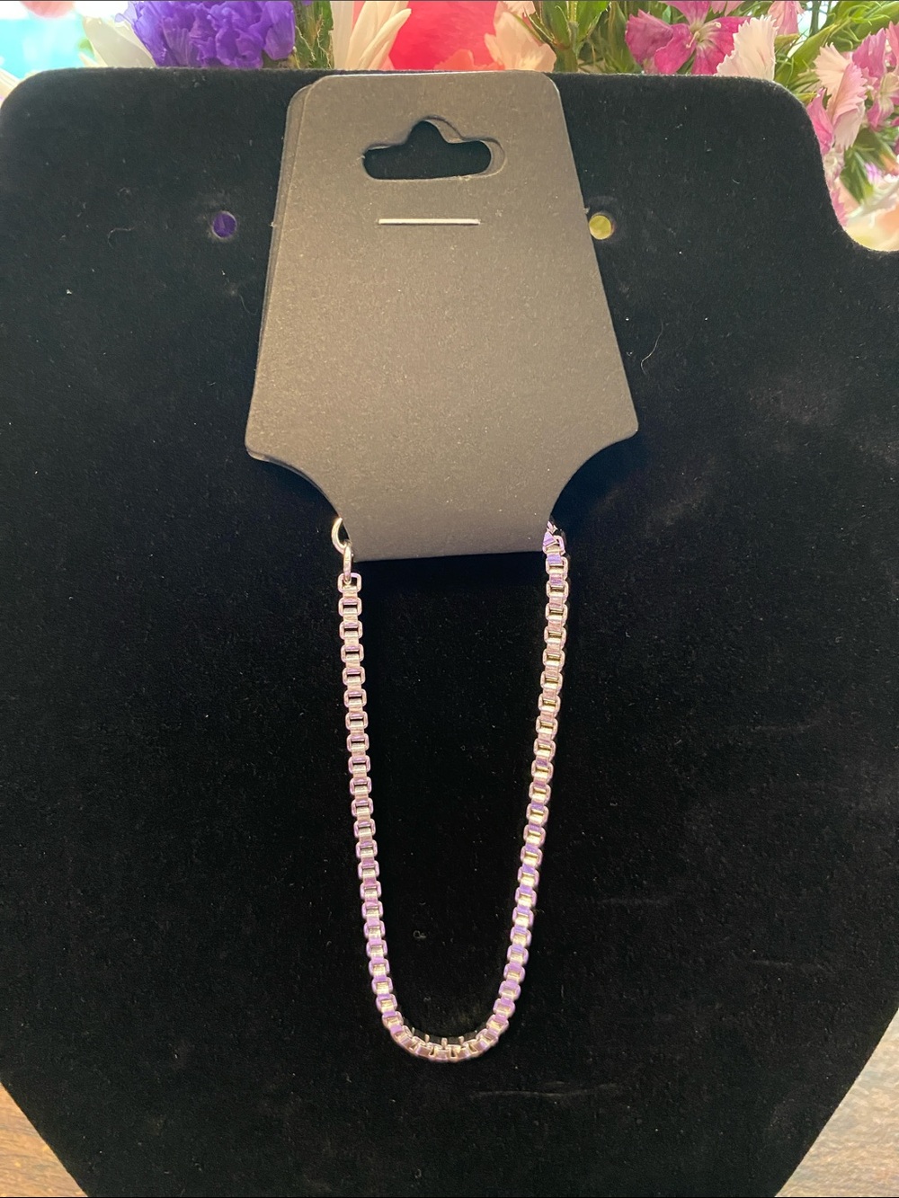 New Silver-toned Chain Style Bracelet 8” w/3 hooks to shorten.  Lightweight.